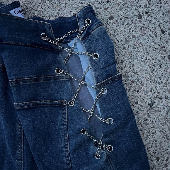 Dark Wash Denim Silver Adjustable Chain Exposed Hip Plus Size Jeans NEW W/ TAGS - Picture 5 of 5